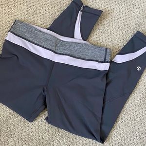 Lululemon Athletica Purple Legging Size 6